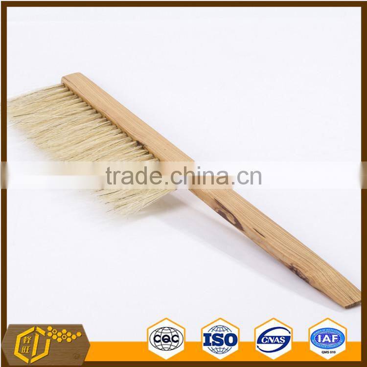 BEEKEEPING AND CLEANING BRUSH