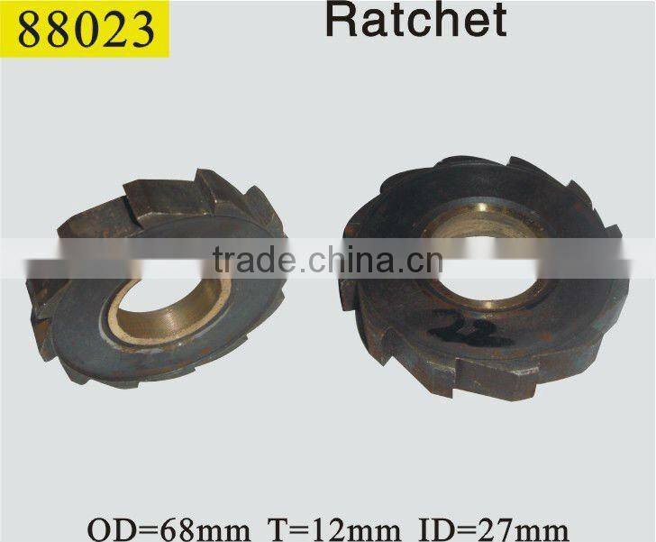 Ratchet gear for pedal hanging basket