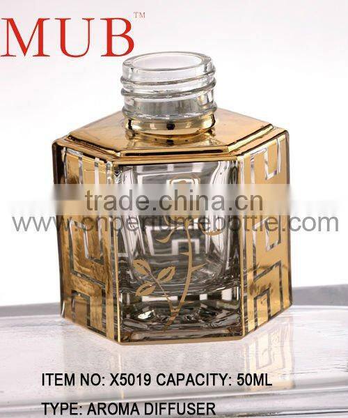 2013 Modern Fashion New Design Crystal Perfume Bottle With Free Mold
