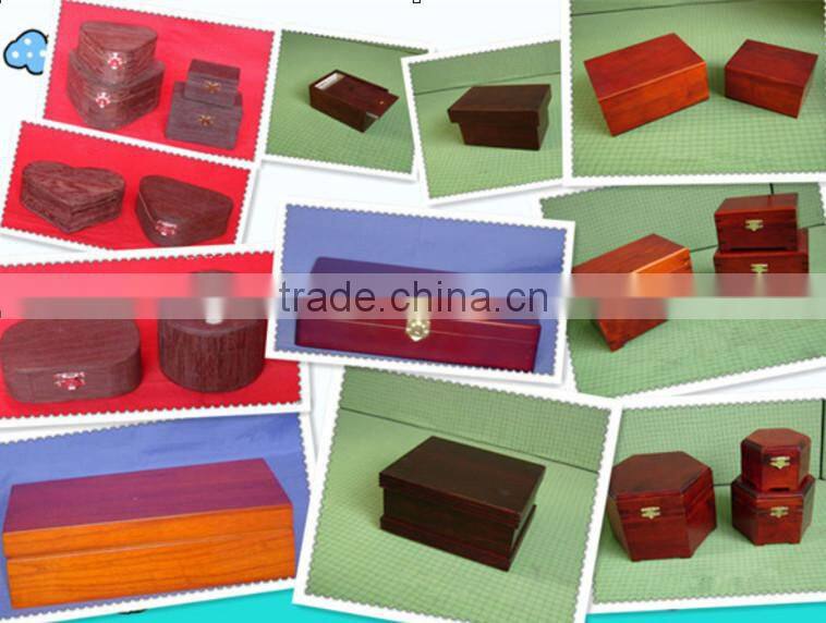 Exclusive luxury new arrival handmade customized art minds red color wooden packing box with hinge wholesale