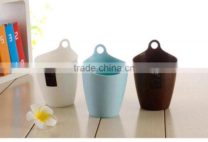 plastic dust bin trash can Simple European style waste bins PP dust bin shake covered trash can cute round trash can with lid