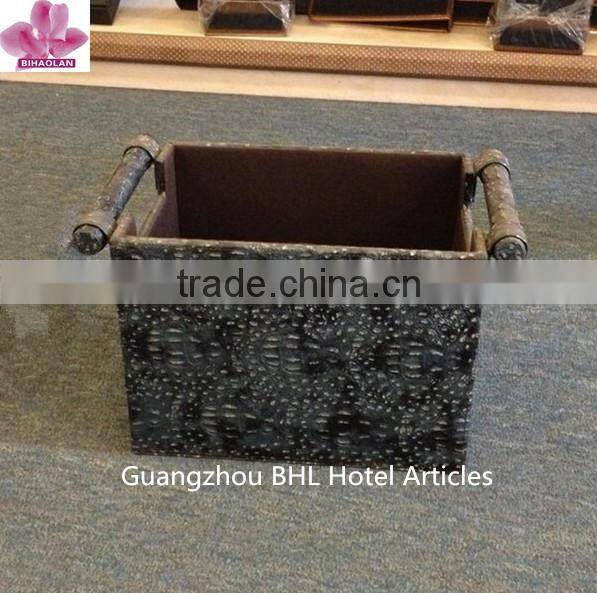 Vintage Style household decorative PU leather storage box with handle, China manufacturer wholesale directly