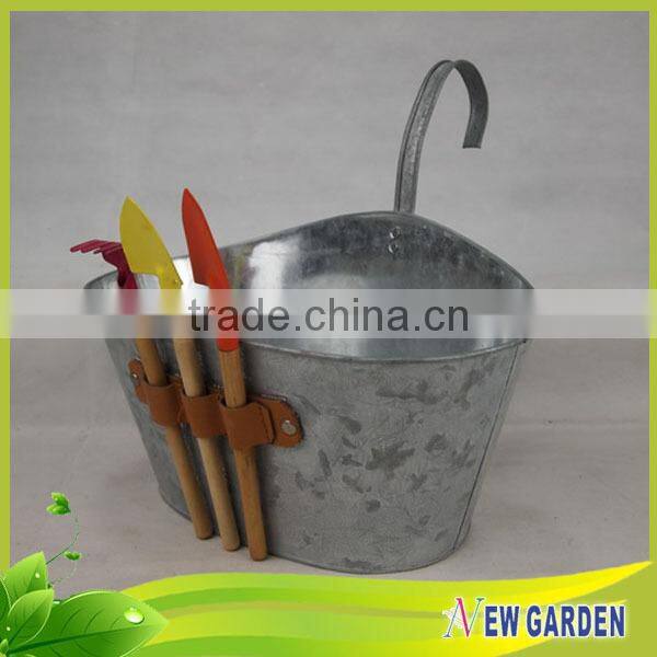 Latest design custom outdoor metal planters waterproof large flower pot