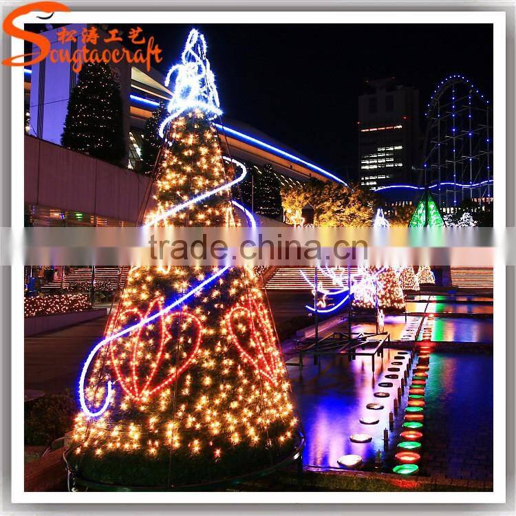 Hot sale wholesale high quality custom made artificial LED Christmas Tree