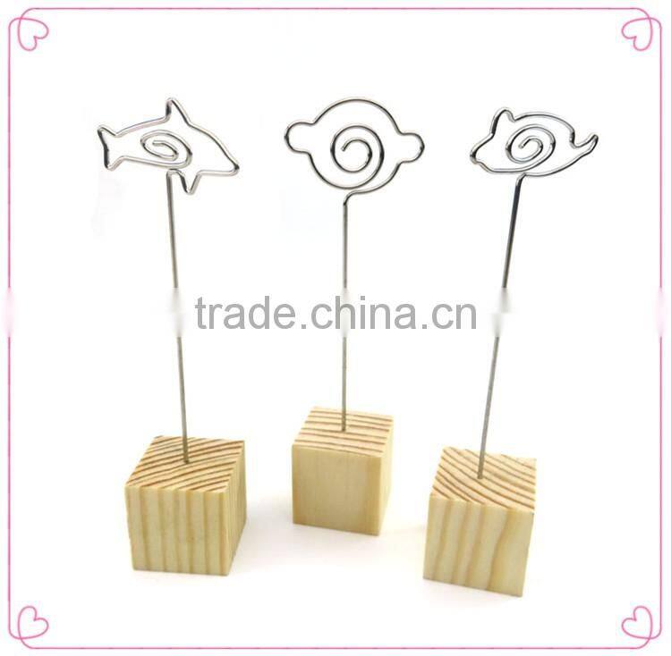 OEM designs bronze metal card clips with round wooden base