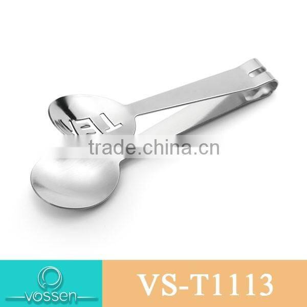 Teapot shaped tea accessory