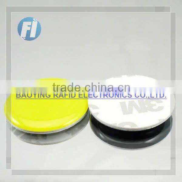 Contactless identification and payment active rfid tag