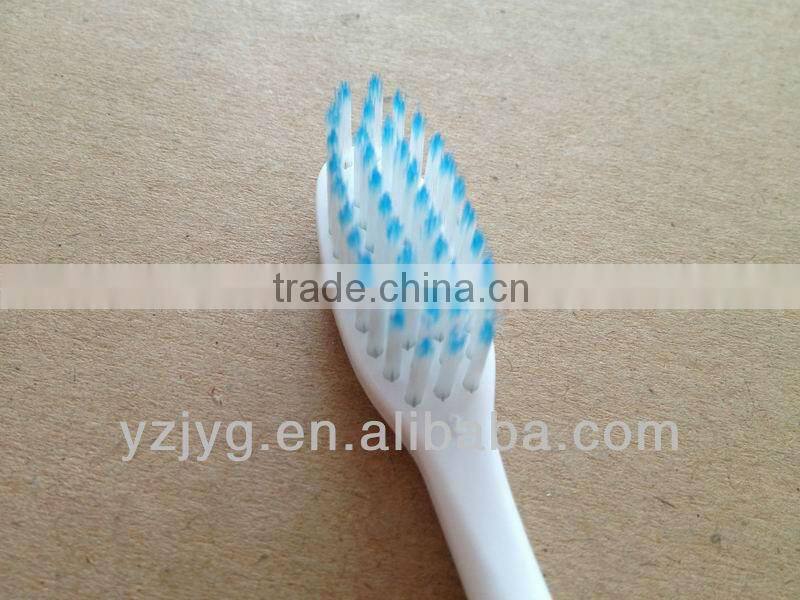 2013 new design toothbrush with original bristle