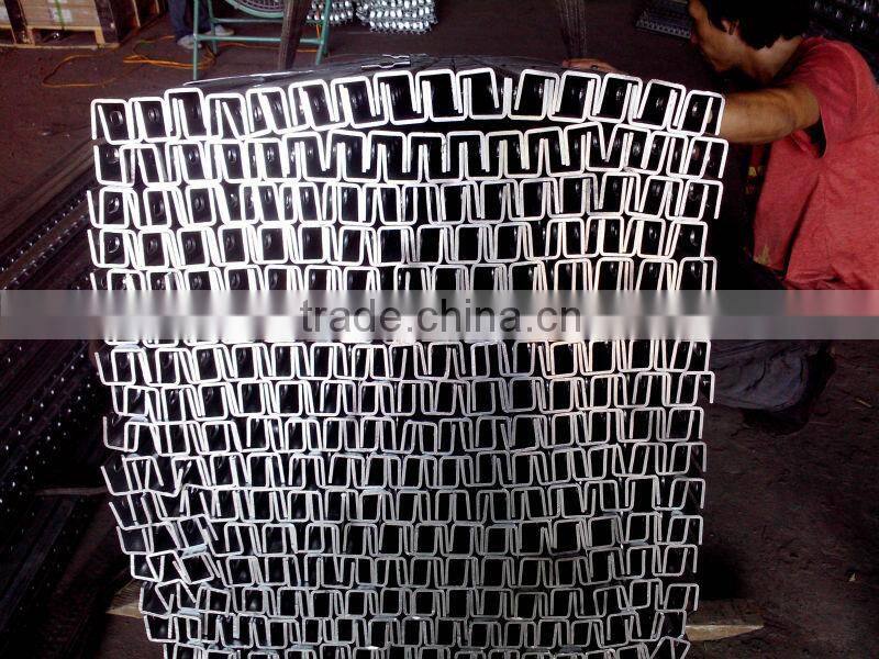 U Channel Size 30*30*3.0;40*40*4.0