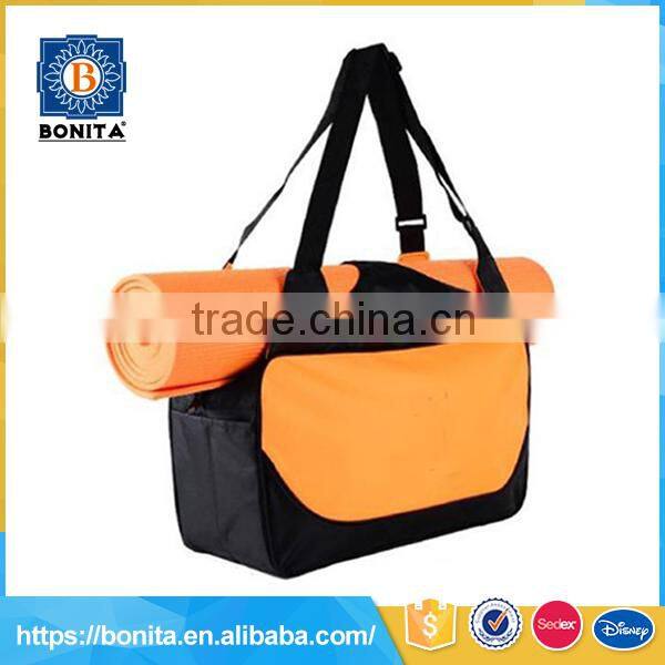 2016 Wholesale shoulder waterproof yoga mat bag