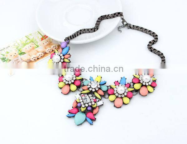 Multicolor Acrylic Pearl Flower Choker Collar Pendant Statement Necklace Women Fashion Necklaces for Women 2014
