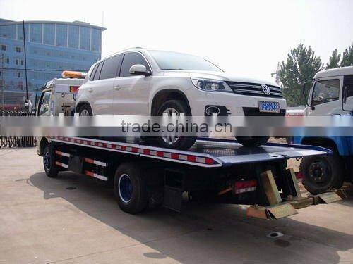 Multifunctional Dongfeng Duolika 4x2 road wrecker truck