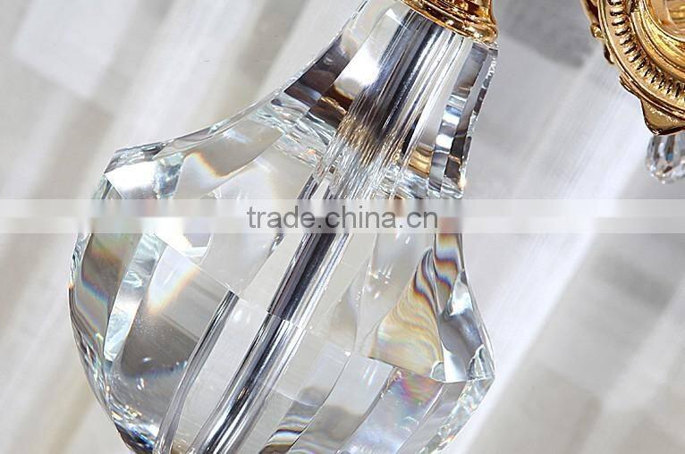 Luxury clear crystal lamp body golden color four candles table lamp