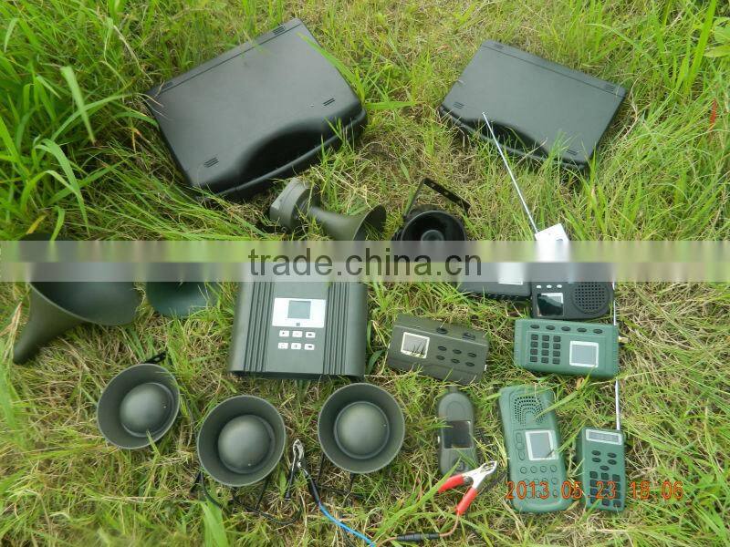 Electric game caller/fox/beer/boar/tiger pro for hunting with remote built-in speaker