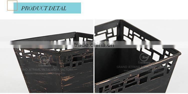 Galvanized and iron garen good plants for pots galvanized flower planters