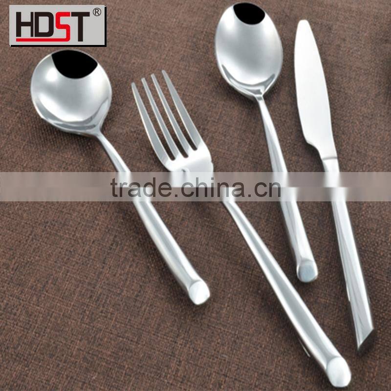 Pink color handle fashion hard plastic cutlery set wholesale in china