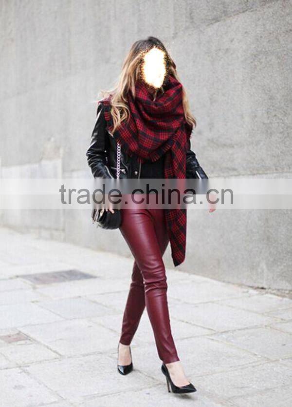 Classic plaid pattern high quality 30 choice 140*140 acrylic new European style square blanket scarf