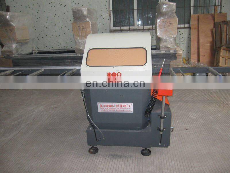 Insulating glass roller press for door and window machine