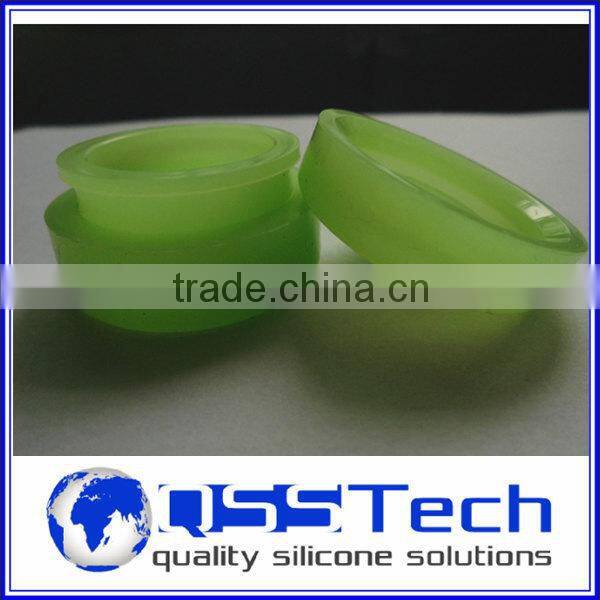 High quality 7ml customized small 3 pieces acrylic storage jar set/ oil dab wax container/ silicone wax and oil container