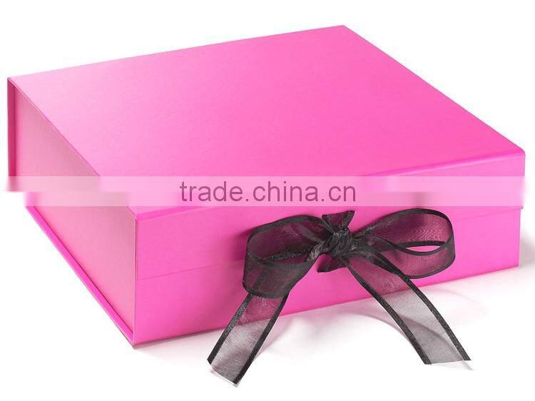 Custom Fancy Gift Box With Ribbon Closure