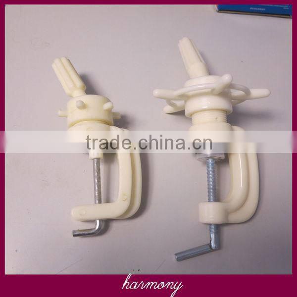 SALON training teaching head holder with white and black