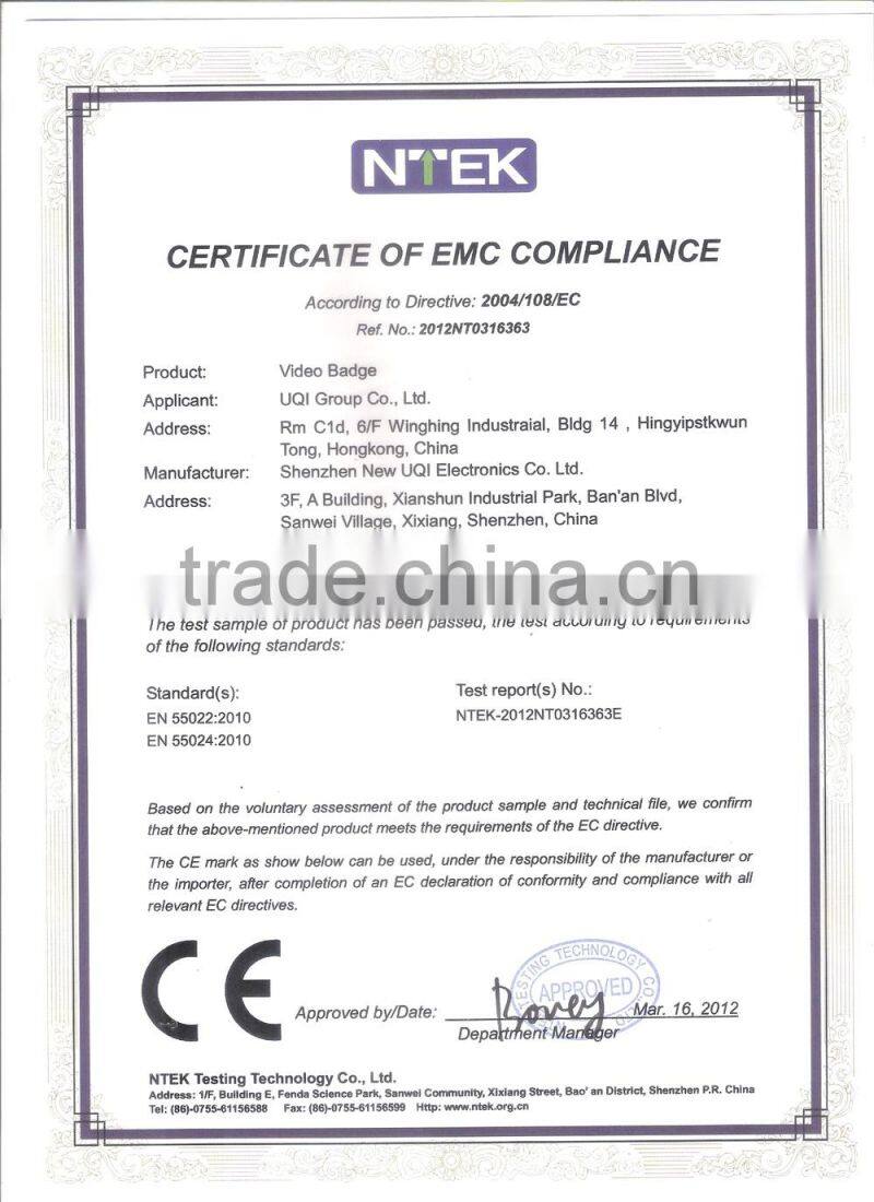 CE RoHS FCC Approved 3.0 Inch wear photo badge, picture player, magnetic pic displayer