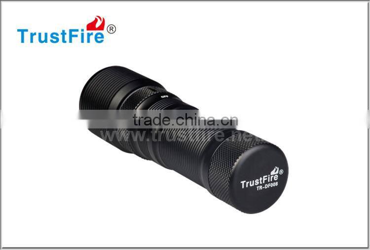 Trustfire DF-008 cree Led 700 lumens portable led hand diving flashlight
