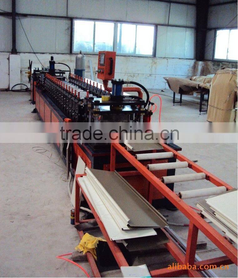 Fully Automatic aluminum linear ceiling panel C strip closed ceiling forming machine