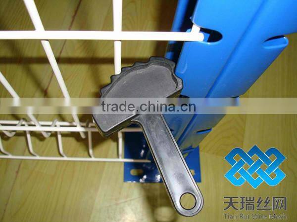 Europe welded triangle bending fence /welded folding fence