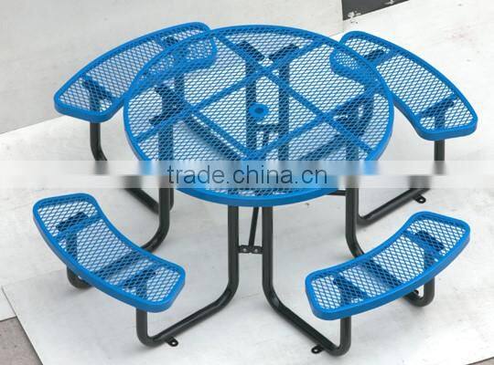 Arlau outdoor steel french bistro table