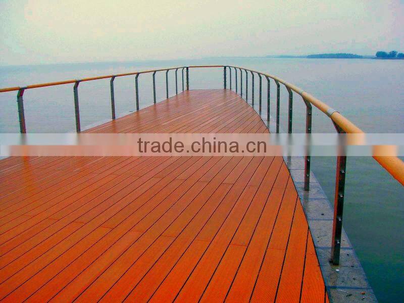 beautiful,popular.hot! moistureproof,anti-skidding WPC lake decking floor