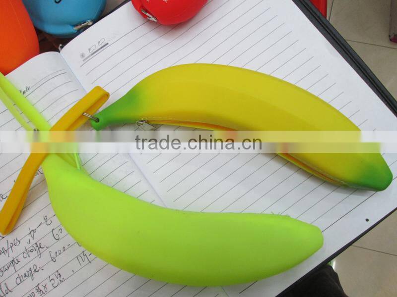 artificial banana bag as fruit shop giveaways