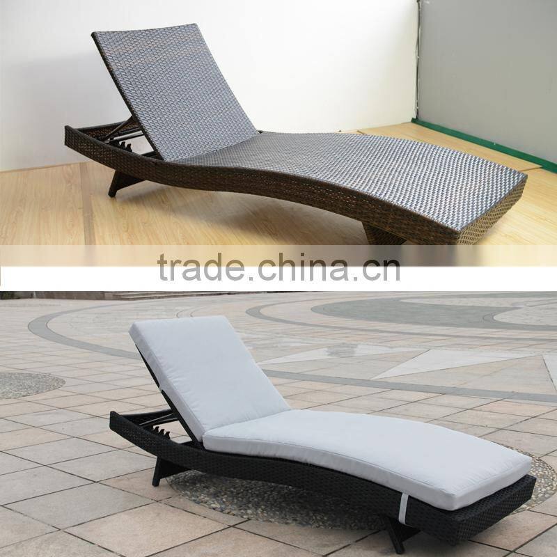 Rattan Pool Lounger