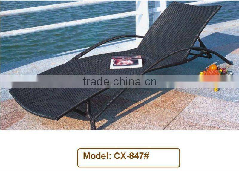 rattan daybed with canopy