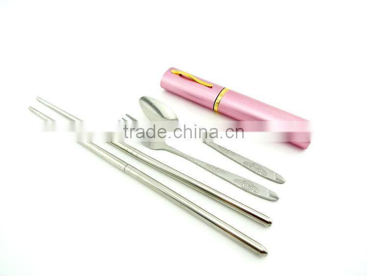 Traveling cutlery set, stainless steel spoon and chopsticks