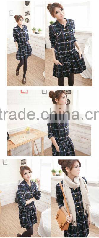 Womens loose Blue green check long sleeve dress with two chest pockets and button up