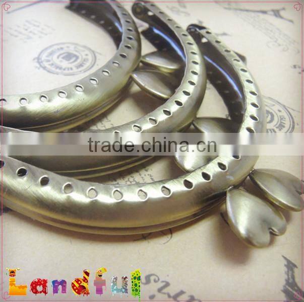 Vintage Brass Heart Closure Handmade Sewing Coin Purse Frame