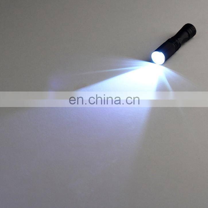 LED 600 Lumen Zoomable Focus 7W Q5 Mini Torch Flashlight Water Resistant LED Rechargeable Flashlight