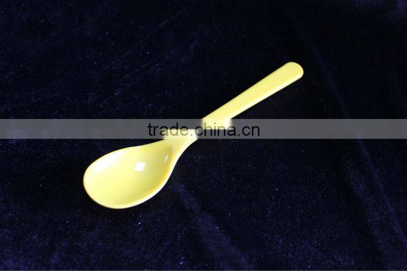 Solid color melamine spoon for dessert