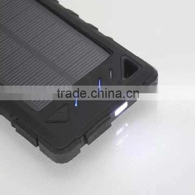 8000mAh Solar Charger External Backup Power Pack Waterproof Dustproof Solar Power Bank for Smartphones Ipad Tablet Pc