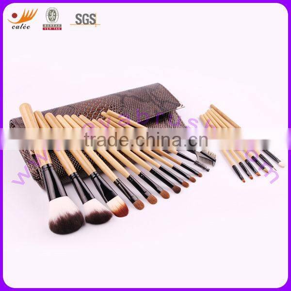 18pcs Real Hair Nylon Hair Silver Wood Handle Professional Make up Brushes Set with Faux Crocodile Skin Pouch
