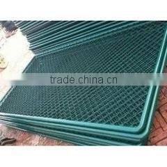 nature pressure treated wood type and metal frame material chain link fence