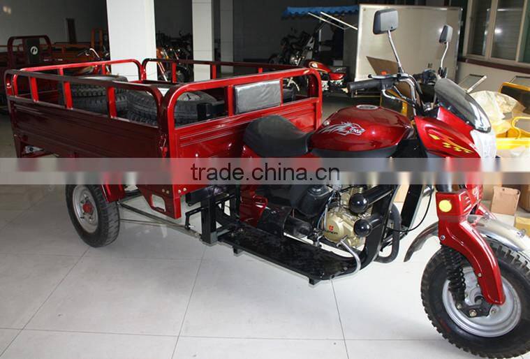 Cargo three-wheeled motorcycle