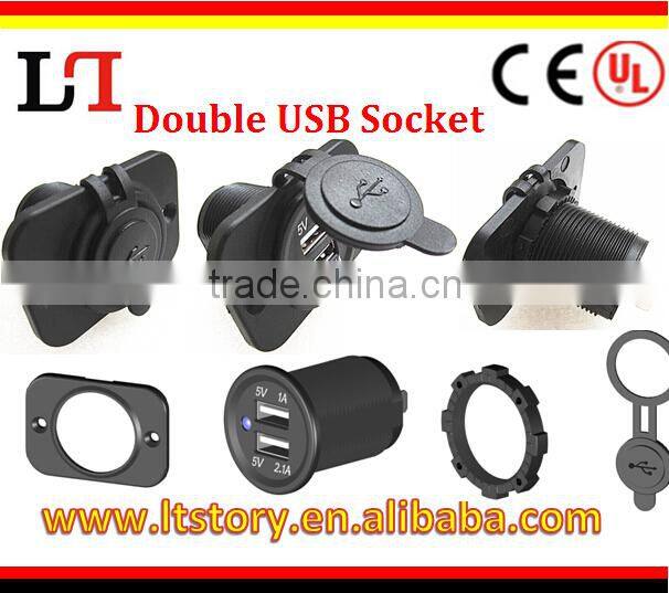 Marine Carvan LED Duel 2 USB Port Charger With DC Voltmeter Digital For Car Boat