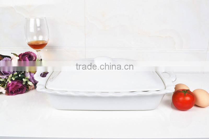 15.5" Square porcelain baking tray with lid