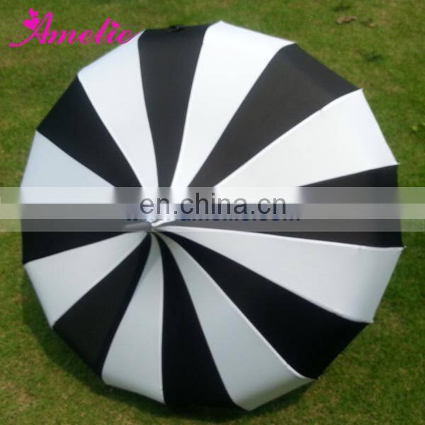 Bella's Vintage-Inspired Pagoda Umbrella with Black and White Stripes Colors