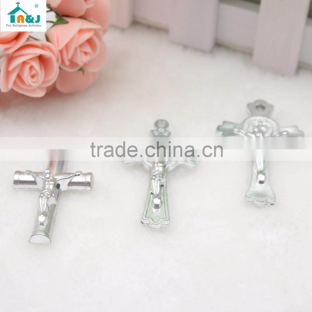 Wholesale St benedict plastic crucifix pendant