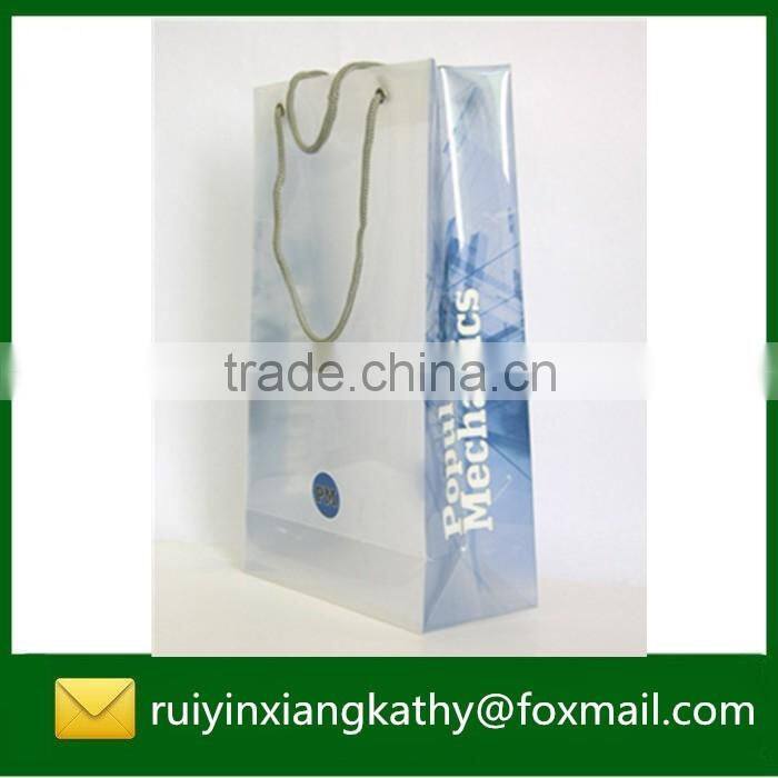 Delicate PP custom printing birthday gift packaging bag