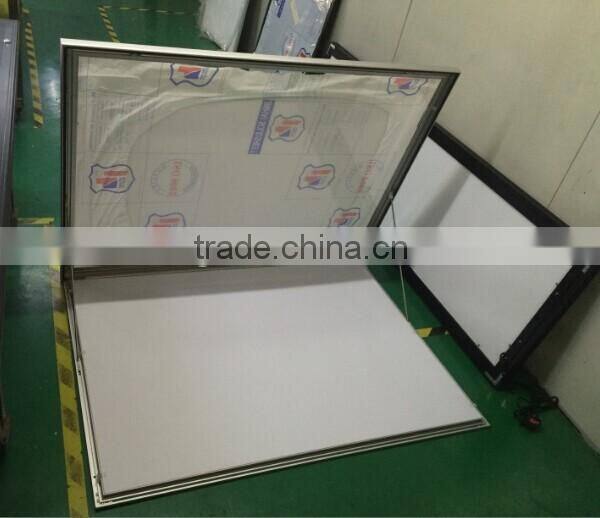 Wall-mounted Slim Key Lockable Cork Boards Poster Frames with Polycarbonate Lens