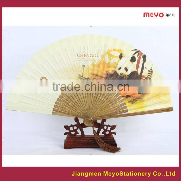 2015 Unique Promotional Gift Polish Carving Bamboo Fabric or Paper Folding Hand Fan